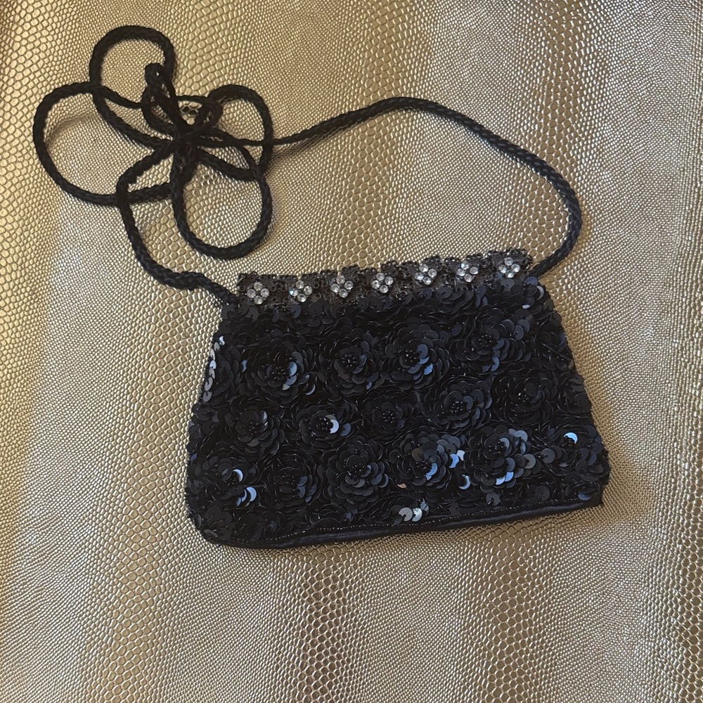 Vintage retro black sequence bag